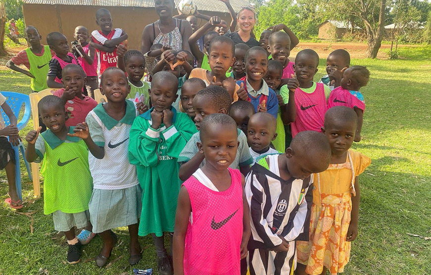 Teach English at Elimu Centre International
