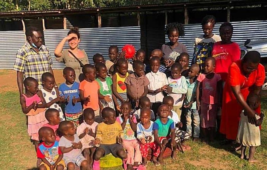 Teach English at Elimu Centre International