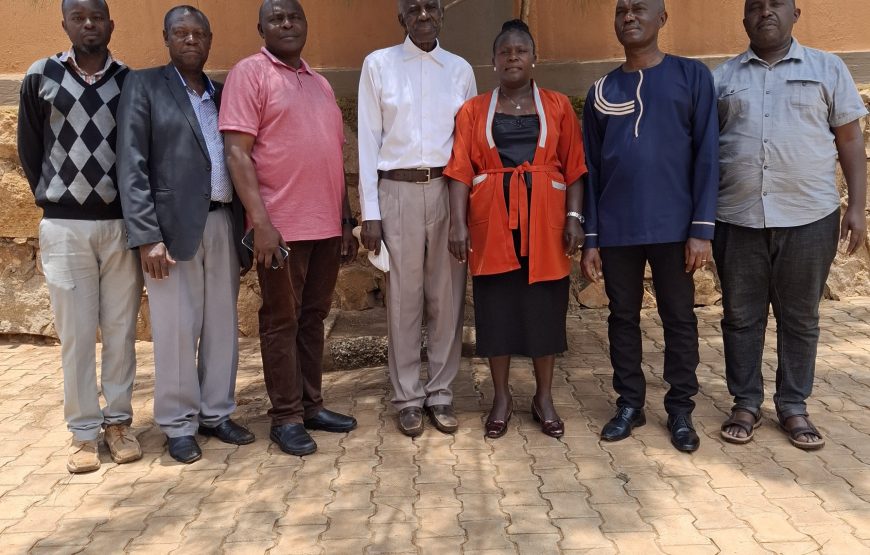 Volunteer in Ugandan Sustainable Agriculture