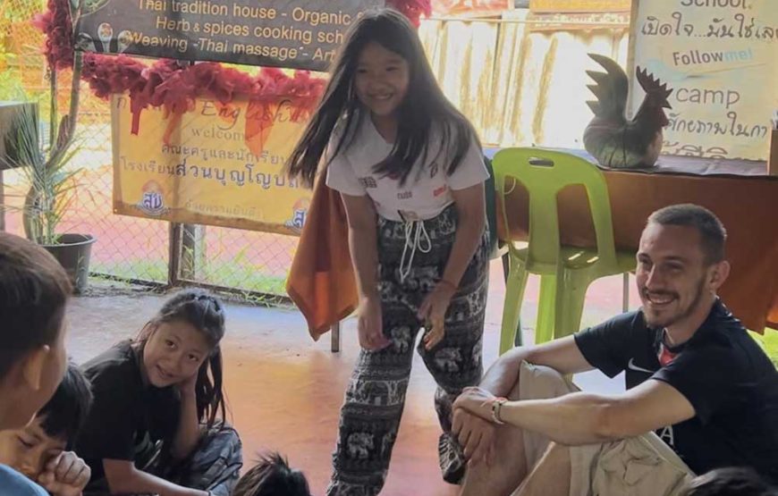 Teaching English at Temple Schools